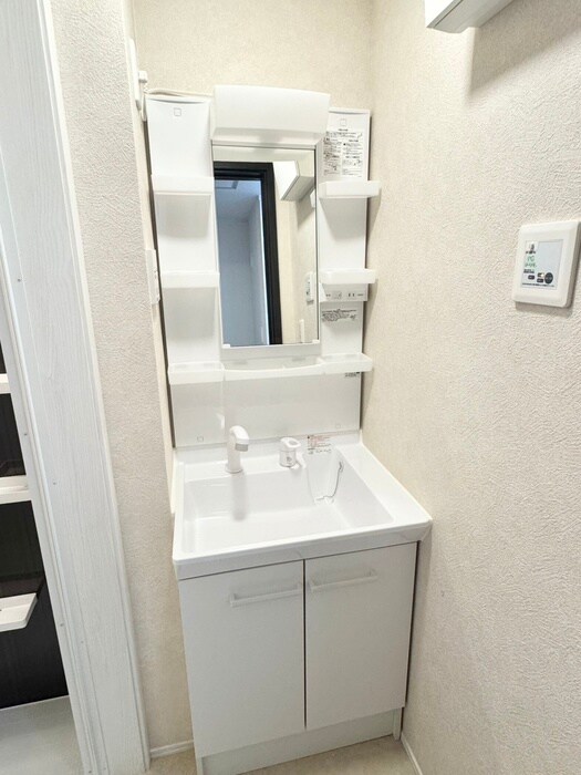 物件内観写真10　(洗面)