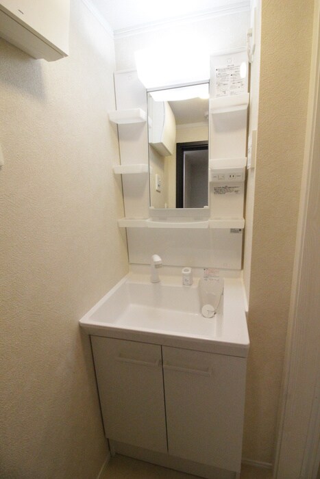 物件内観写真13　(洗面)