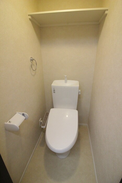 物件内観写真15　(トイレ)