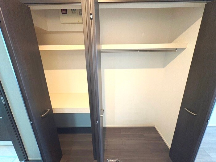 物件内観写真12　(収納)