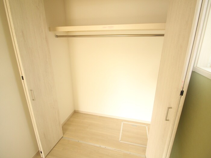 物件内観写真11　(収納)