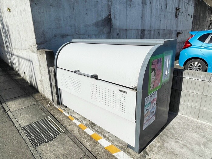 物件外観写真6　(建物設備)