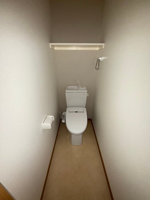 物件内観写真12　(トイレ)