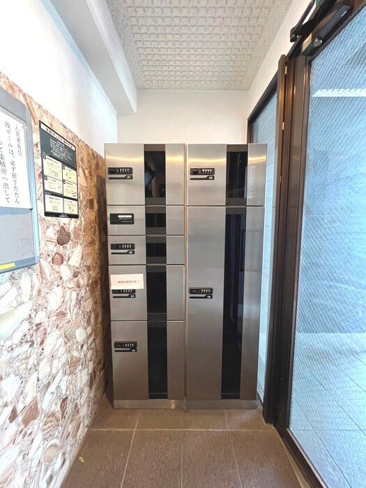 物件外観写真4　(建物設備)