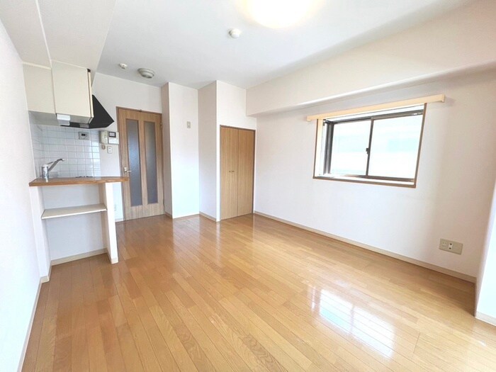 物件内観写真10　(居室)