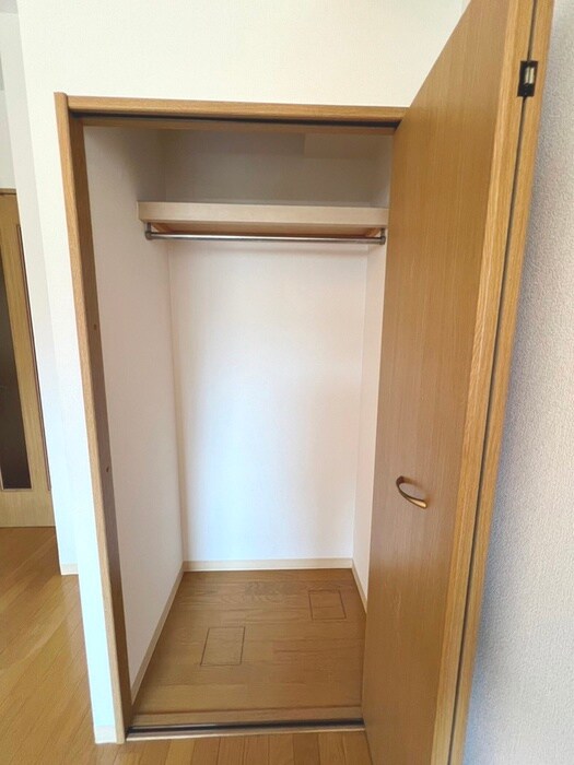 物件内観写真11　(収納)