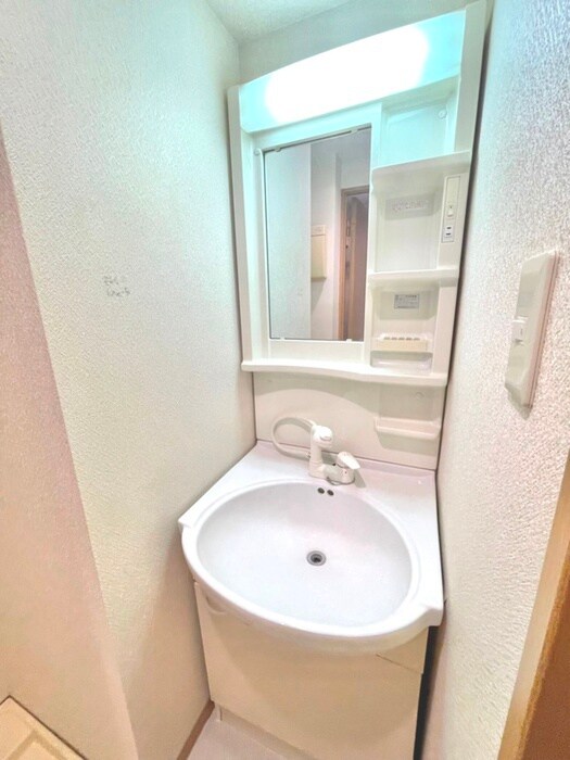 物件内観写真15　(洗面)