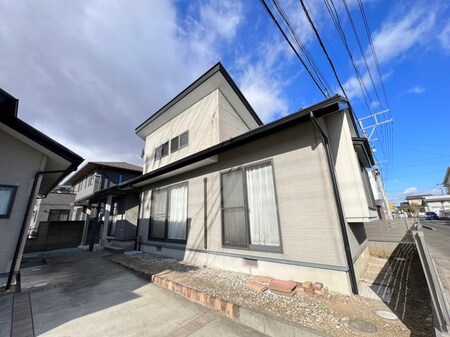 玉川屋中山王貸家外観写真