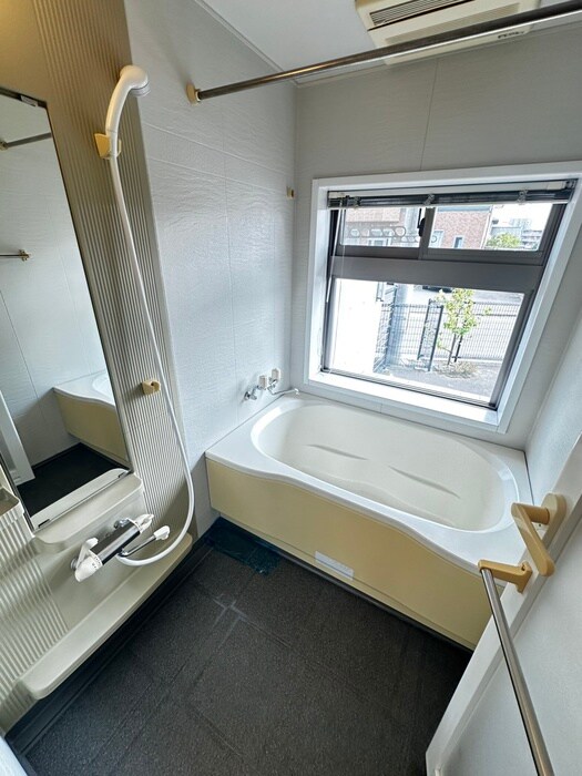 物件内観写真12　(バス／シャワールーム等)