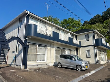 メゾネット泉外観写真