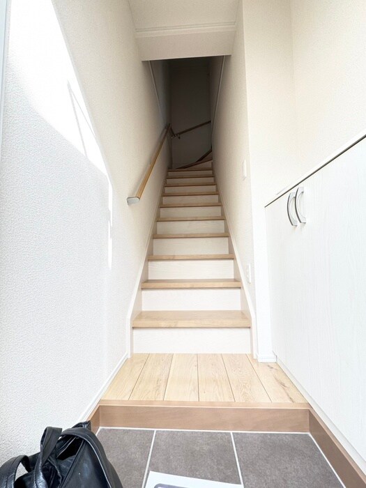 物件内観写真9　(廊下)
