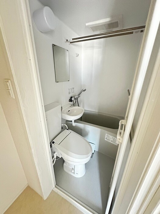 物件内観写真13　(バス／シャワールーム等)