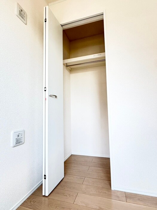 物件内観写真16　(収納)