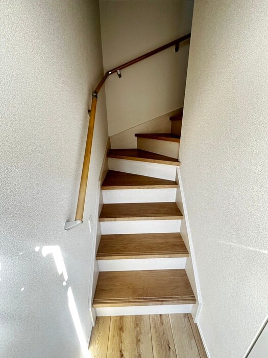 物件内観写真16　(廊下)