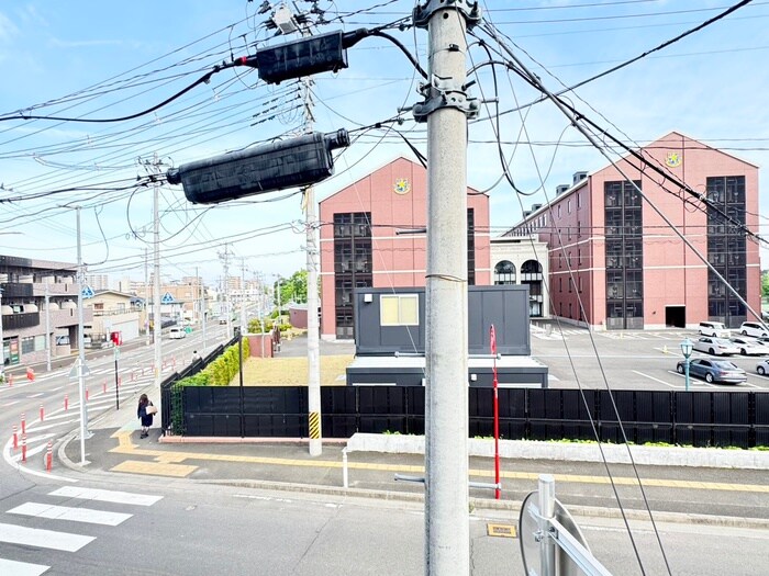 物件内観写真22　(室内からの展望)