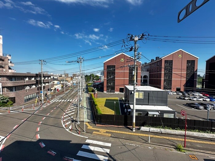 物件内観写真22　(室内からの展望)