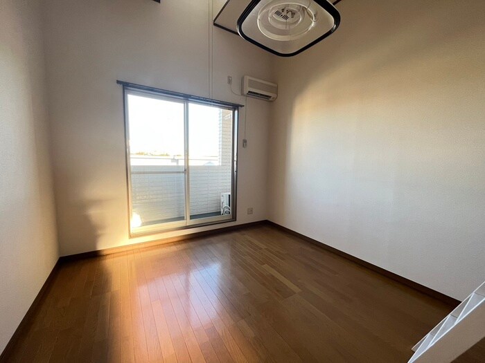 物件内観写真19　(居室)