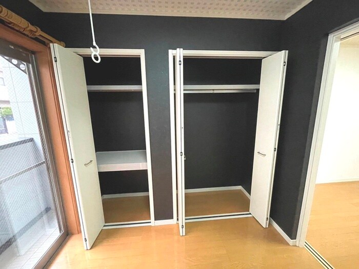 物件内観写真13　(収納)