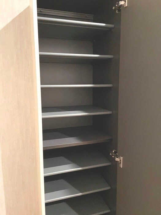 物件内観写真15　(靴箱)