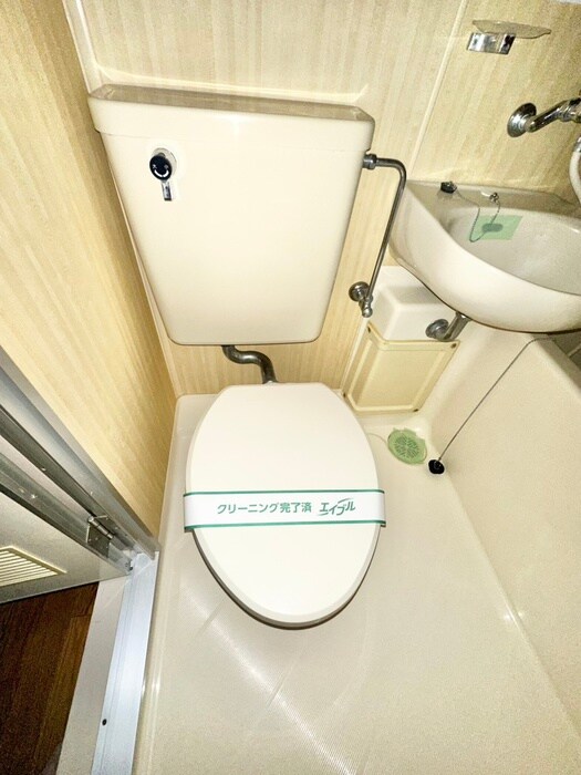 物件内観写真12　(トイレ)