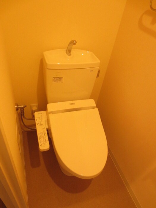 物件内観写真13　(トイレ)