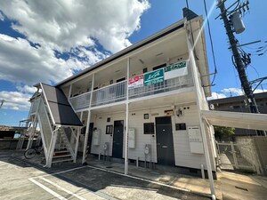 コ－ポアザレア外観写真