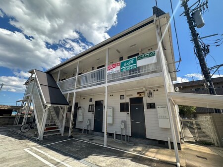 コ－ポアザレア外観写真