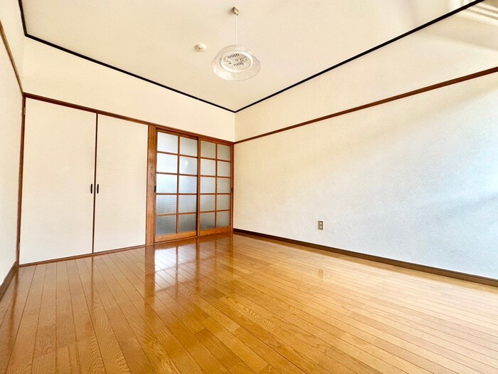 物件内観写真9　(居室)