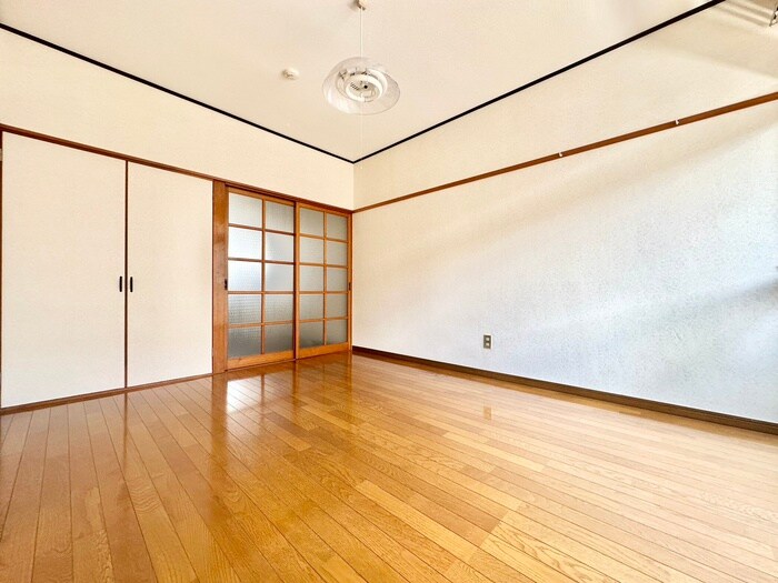 物件内観写真10　(居室)