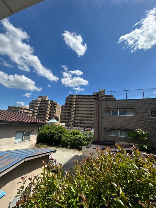 物件内観写真21　(室内からの展望)