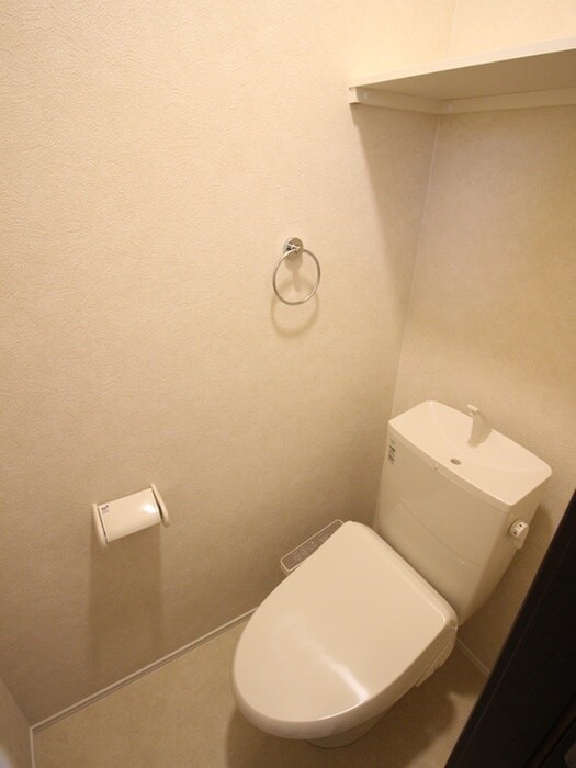 物件内観写真15　(トイレ)