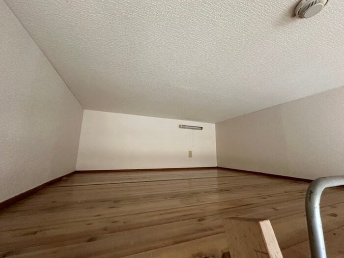 物件内観写真11　(ロフト)