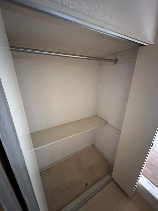 物件内観写真12　(収納)