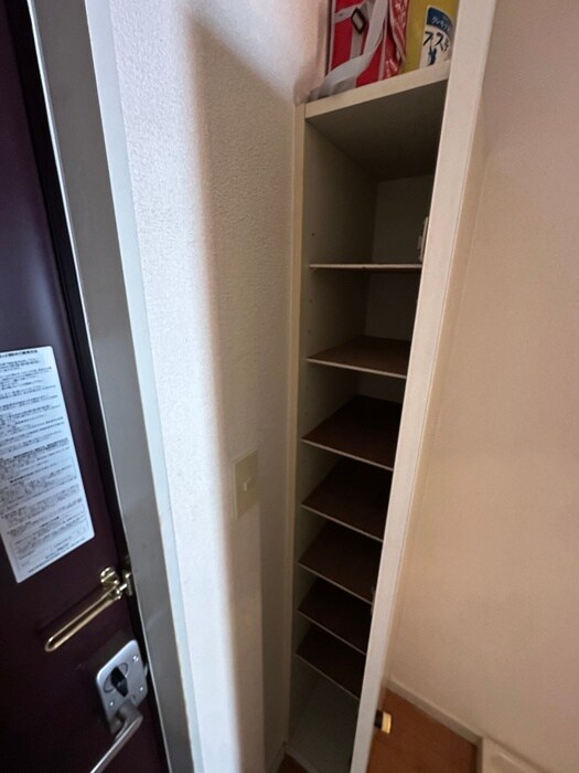 物件内観写真18　(靴箱)