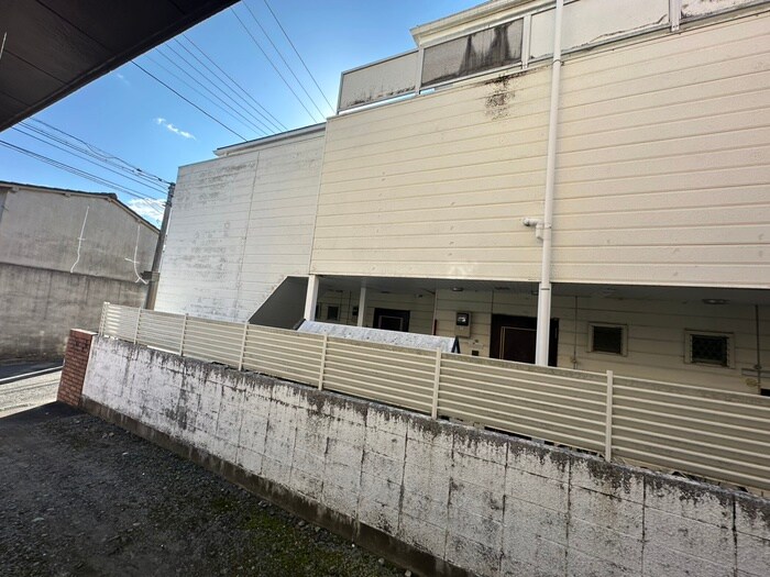 物件内観写真22　(室内からの展望)