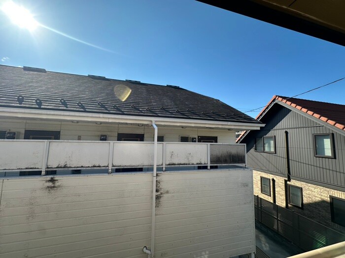 物件内観写真22　(室内からの展望)