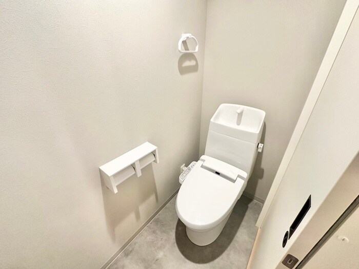 物件内観写真13　(トイレ)