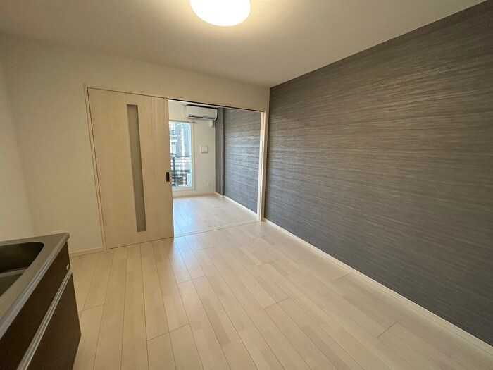 物件内観写真8　(居室)