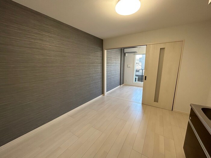 物件内観写真8　(居室)