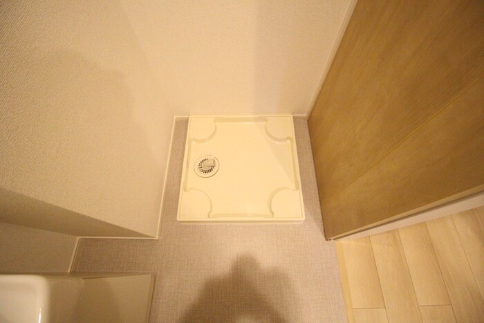 物件内観写真13　(洗濯機置場)