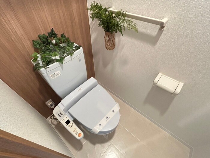 物件内観写真11　(トイレ)