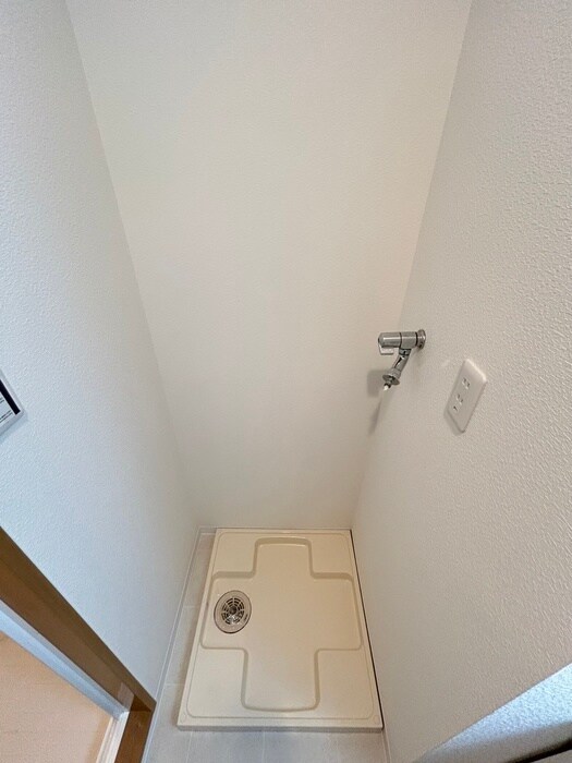 物件内観写真20　(洗濯機置場)