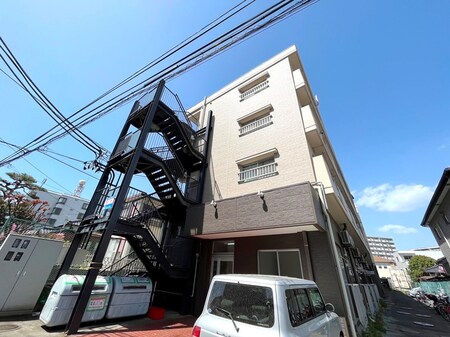 ハウス和輿外観写真