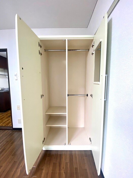 物件内観写真8　(収納)
