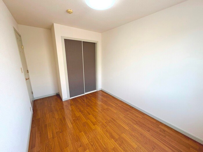 物件内観写真11　(居室)