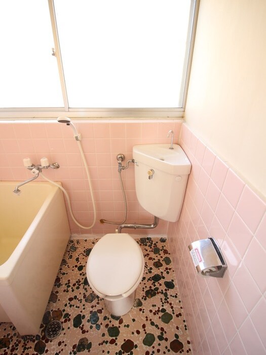 物件内観写真13　(トイレ)