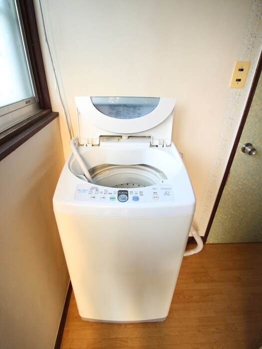 物件内観写真22　(洗濯機置場)