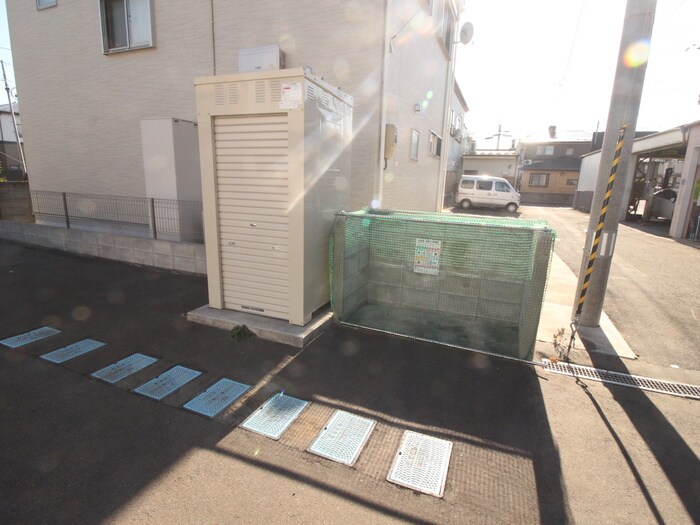 物件外観写真5　(建物設備)