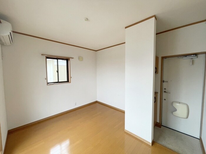 物件内観写真18　(居室)