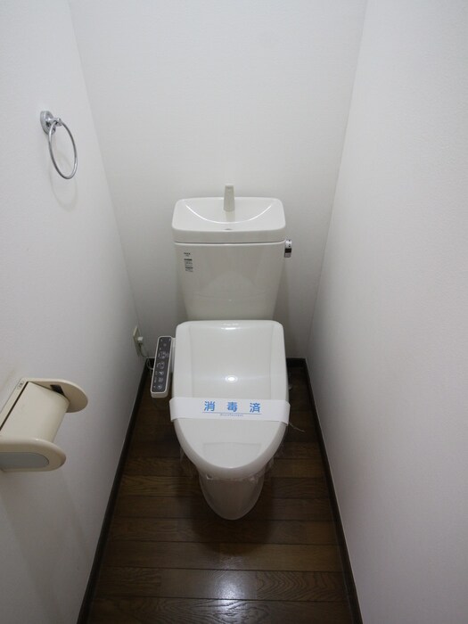 物件内観写真14　(トイレ)